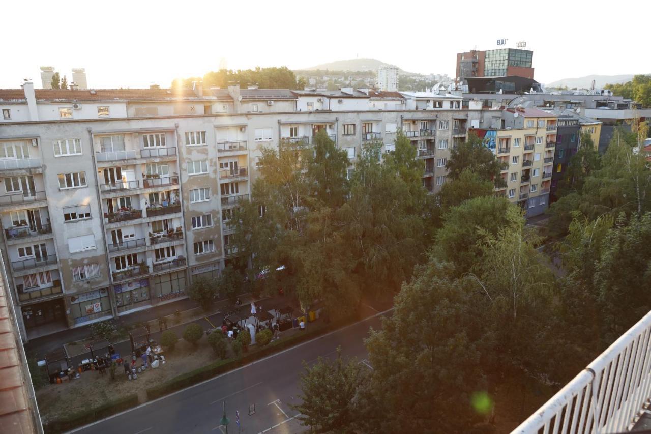 Ferienwohnung Blue And Rose Cozy - Quiet In The Best Location - Self Check-In - 5Th Floor With Elevator Sarajevo Exterior foto